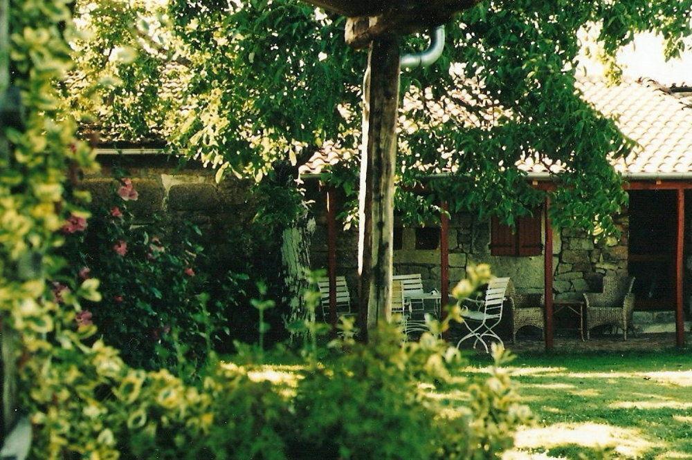 A Casa Da Eira Pensionat Cerreda Eksteriør billede